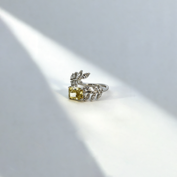 2.00 ct Emerald Cut Lab Grown Diamond Maple Leaf Ring with 0.70 ct Pear Cut Side Stones