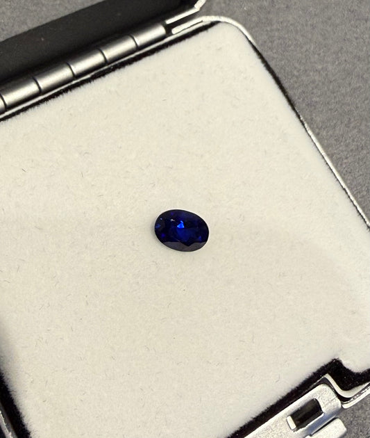 2.02 Carat Ruby Oval Shape Lad Grown Gem Vivid Red Pigeon Blood Color 5*7mm(2pcs,1ct each pcs)