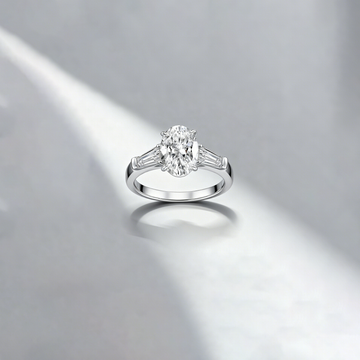 Venlis.V 3.50ct Oval Cut with 0.70 ct Trapezoid Cut each Wing Diamond  Three Stone Ring