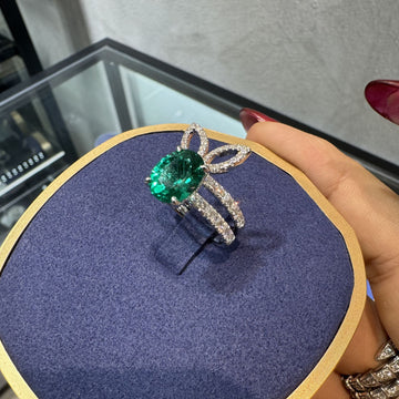 The White Rabbit Candy x Mia Liora Lab-Grown Emerald & Bunny Ear Stacking Ring Set in 9K Solid Gold
